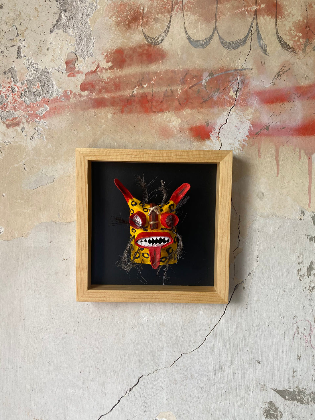 "Mascaritas” (Incluye 3 mascaras enmarcadas)